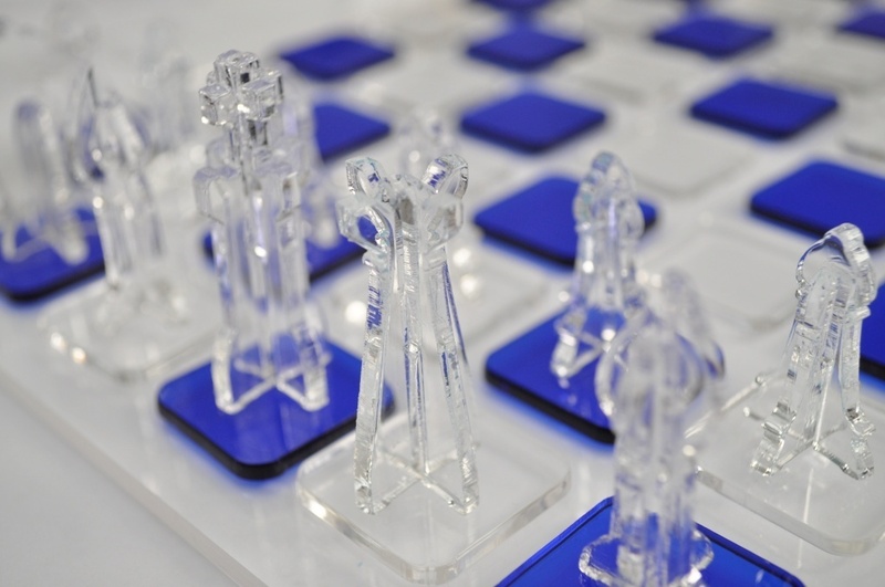 Laser Cut Travel Chess Set - Instructables