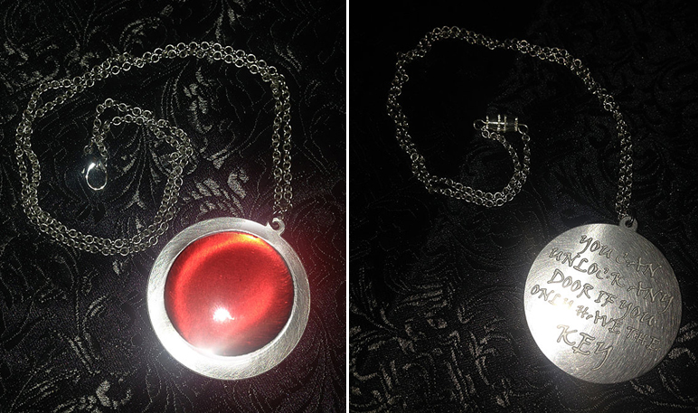 the-moon-lab-secret-of-nimh-necklace