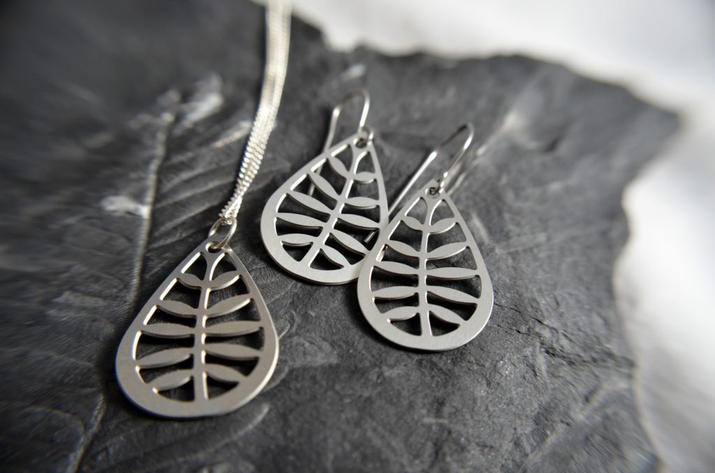 Jewelry maker online store