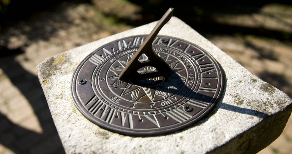 Make A Clock 10 - Sundials