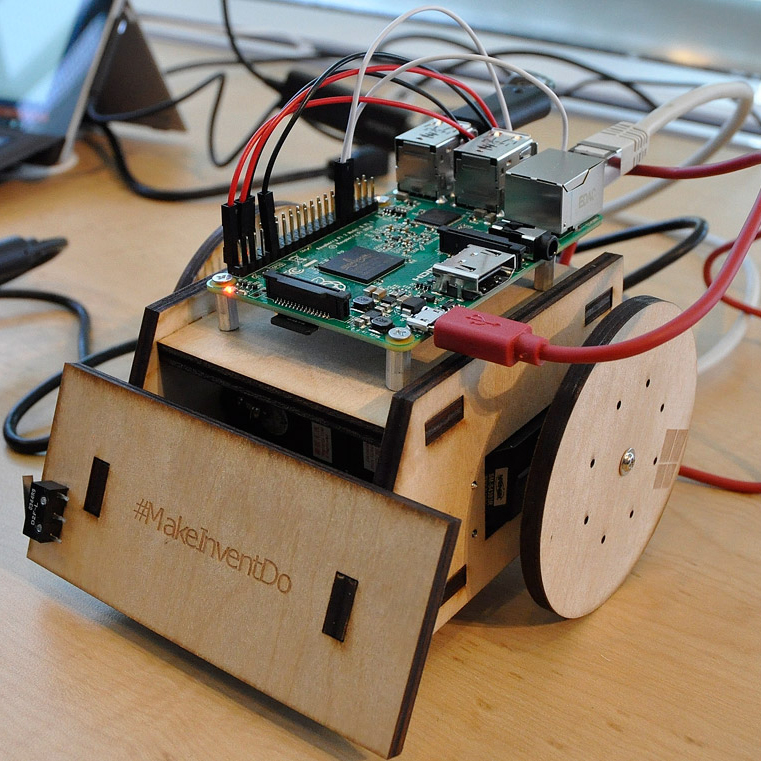 Electronics Project Boxes 25 - Microsoft Sumo Robot